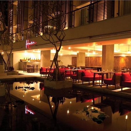 Ananta Legian Hotel Exterior foto