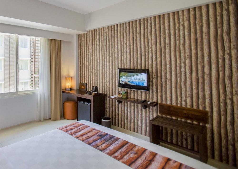 Ananta Legian Hotel Exterior foto