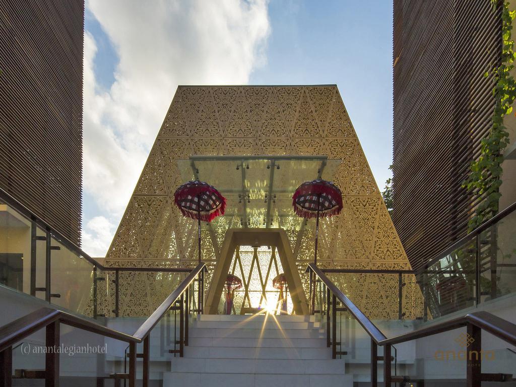 Ananta Legian Hotel Exterior foto